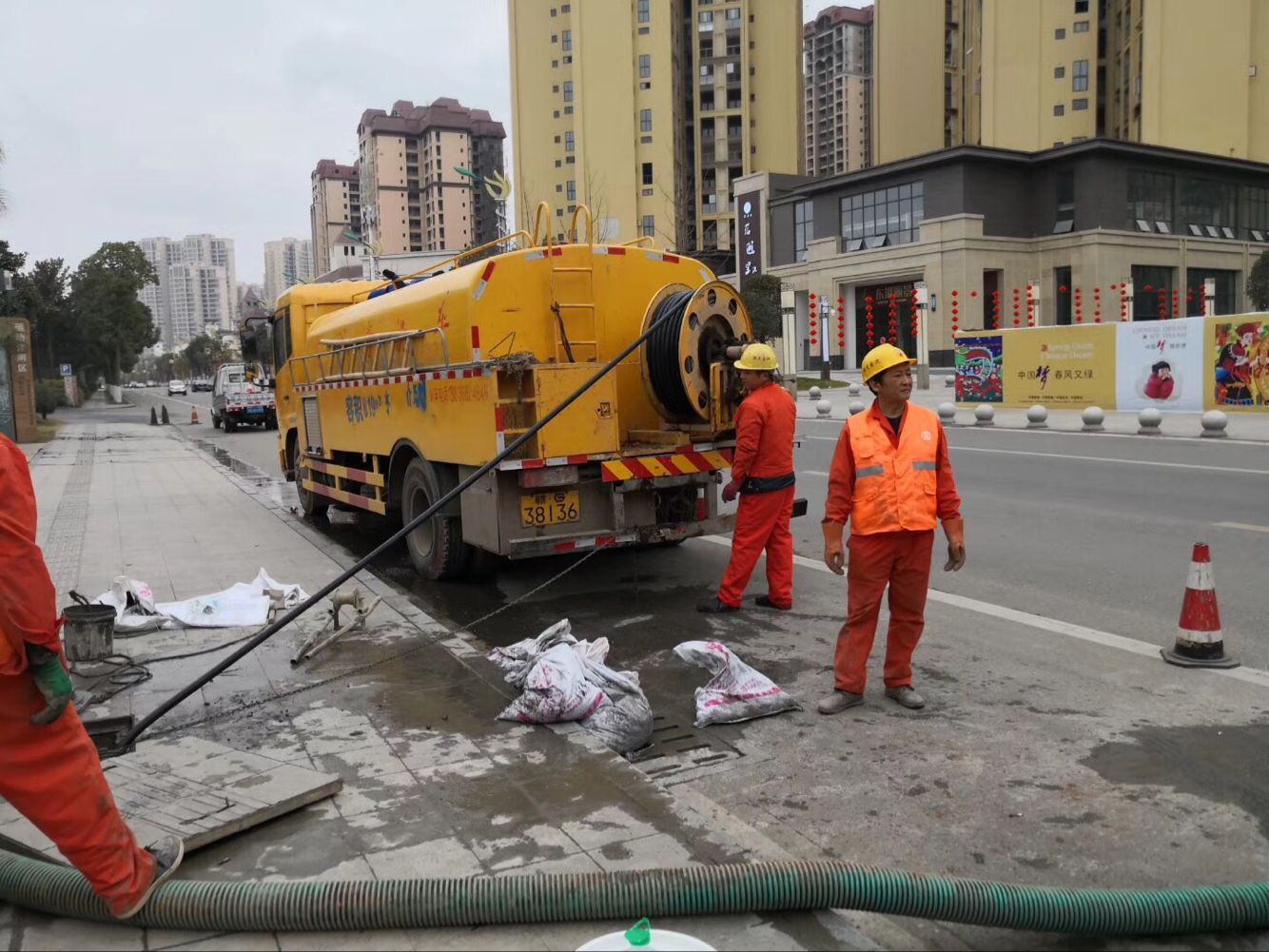 汤旺河排污管道清淤-管道清洗