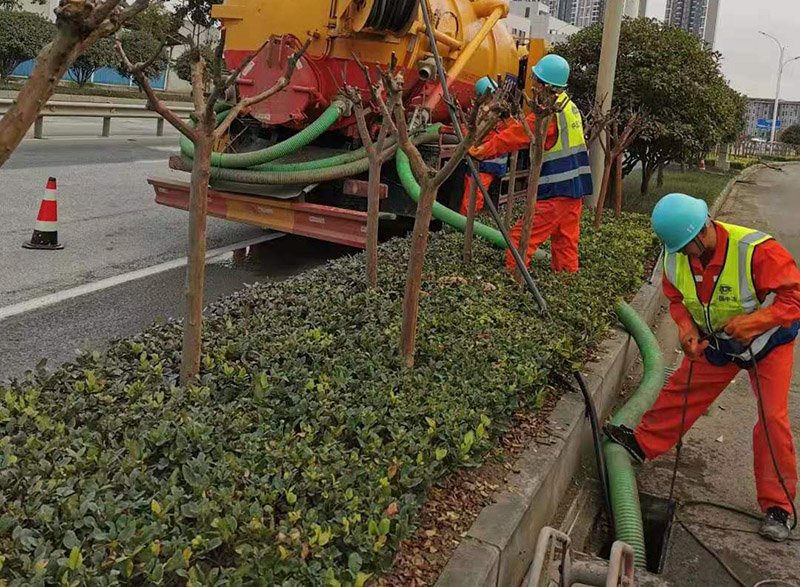 汤旺河市政管道清淤