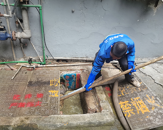 汤旺河清掏化粪池
